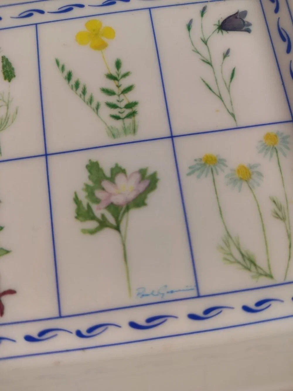 Melamine Trays 4.5